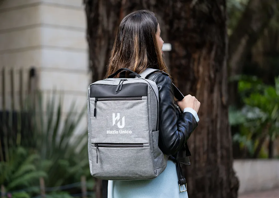 Morral Charles 13 Lts. 5